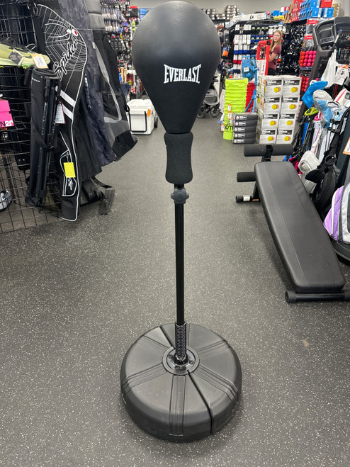 Vist Large View of Product Image Which is Used Everlast CORE REFLEX BAG Boxing Bag Stand