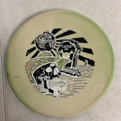 Vist Large View of Product Image Which is Used Lone Star Disc D2 HORNY TOAD Disc Golf Putter Green 170g