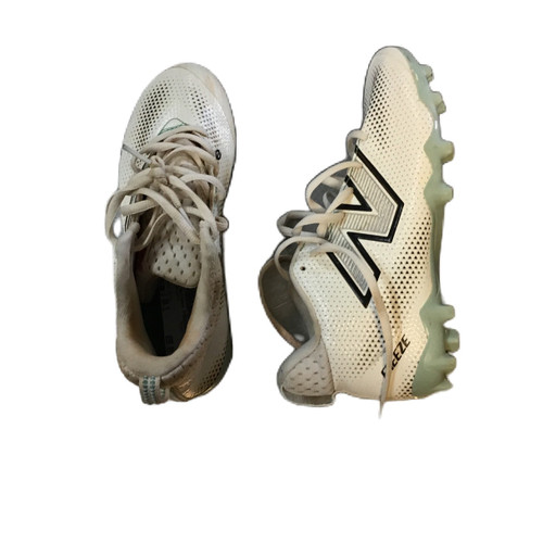 Vist Large View of Product Image Which is Used New Balance FREEZJW5 LAX Cleats Boys White Junior 04.5