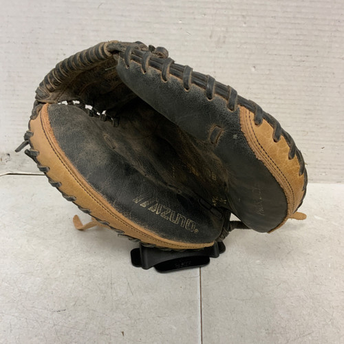 Vist Large View of Product Image Which is Used Mizuno PROSPECT BB/SB Catchers RH Throw Brown 31"