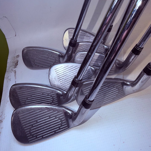 Vist Large View of Product Image Which is Used Cobra S3 MAX Mens Iron Set RH 4I-GW/AW