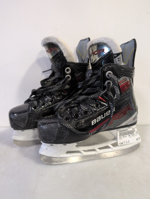 Vist Large View of Product Image Which is Used Bauer VAP XSHIFT PRO Youth Hockey Skate Youth 11.0