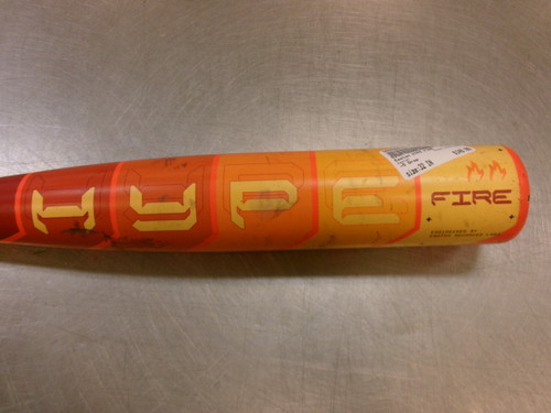 Vist Large View of Product Image Which is Used Easton HYPE FIRE BB/SB USSSA 2 3/4 Bat 32"