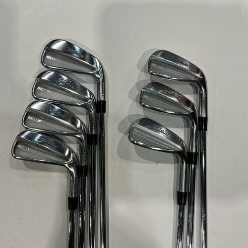 Vist Large View of Product Image Which is Used Titleist T100 FORGED Mens Iron Set RH 4I-PW