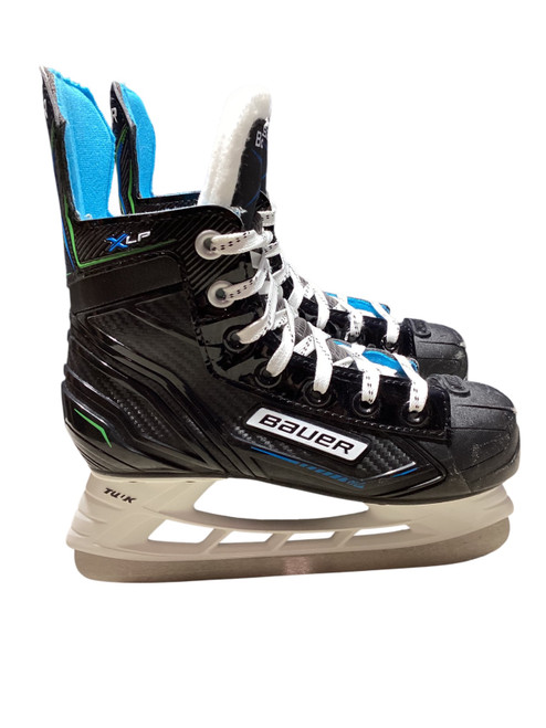 Vist Large View of Product Image Which is Used Bauer XLP Youth Hockey Skate Youth 13.0