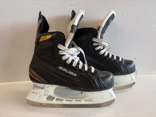 Vist Large View of Product Image Which is Used Bauer 140 Intermediate Hockey Skate Intermediate 6.0
