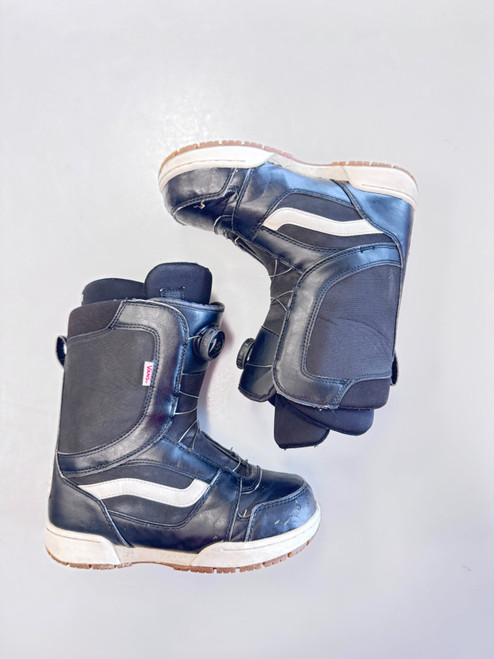 Vist Large View of Product Image Which is Used Vans BOA Boys Snowboard Boots Black Junior 06