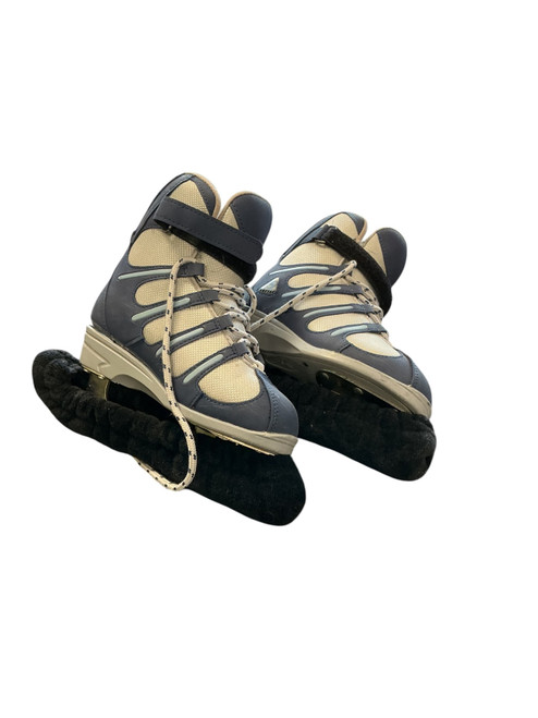 Vist Large View of Product Image Which is Used SOFTEC ICE SKATES Junior Hockey Skate Junior 02