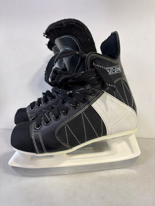 Vist Large View of Product Image Which is Used CCM INTRUDER 55 Intermediate Hockey Skate Intermediate 6.0