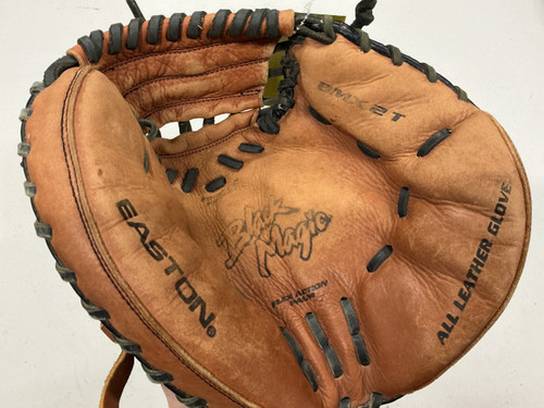 Vist Large View of Product Image Which is Used Easton Black Magic BMX2T Fastpitch Catchers RH Throw Brown 32"