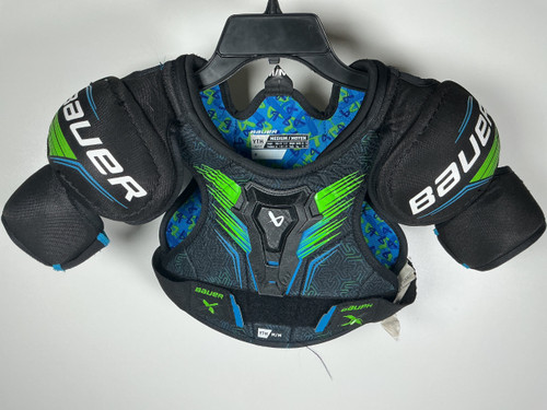Vist Large View of Product Image Which is Used Bauer X SHOULDER PADS Youth Med