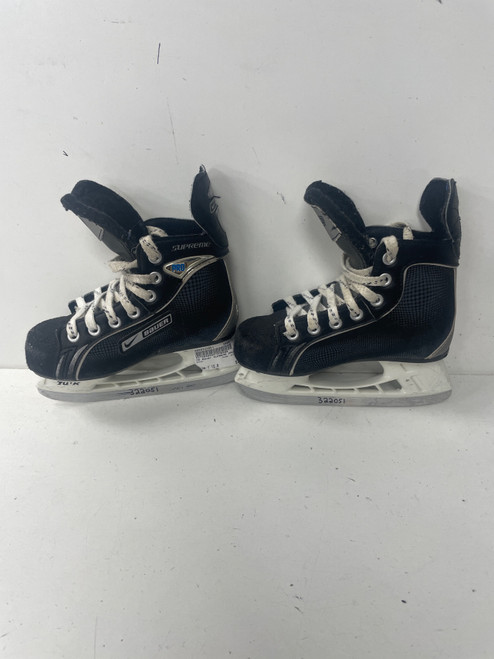 Vist Large View of Product Image Which is Used Bauer SUPREME PRO Youth Hockey Skate Youth 12.0