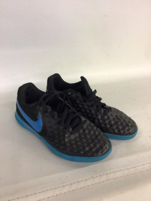 Vist Large View of Product Image Which is Used Nike Soccer Indoor Shoes Black Senior 5.5