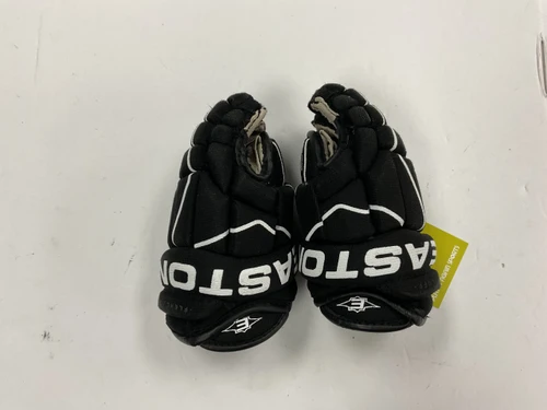 Vist Large View of Product Image Which is Used Easton STEALTH S3 Youth Gloves Black And White 8"