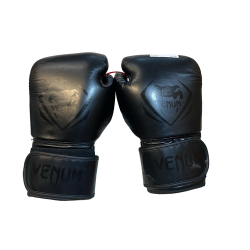 Vist Large View of Product Image Which is Used USA VENUM 12OZ GLOVES Boxing Gloves Black MD