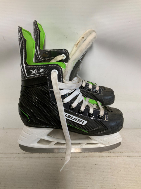 Vist Large View of Product Image Which is Used Bauer XLS Junior Hockey Skate Junior 02