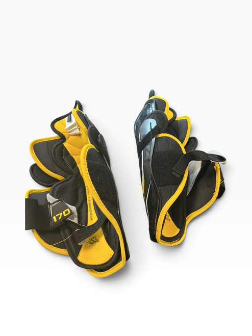 Vist Large View of Product Image Which is Used Bauer 170 SUPREME Senior Shin Guards Black 13"