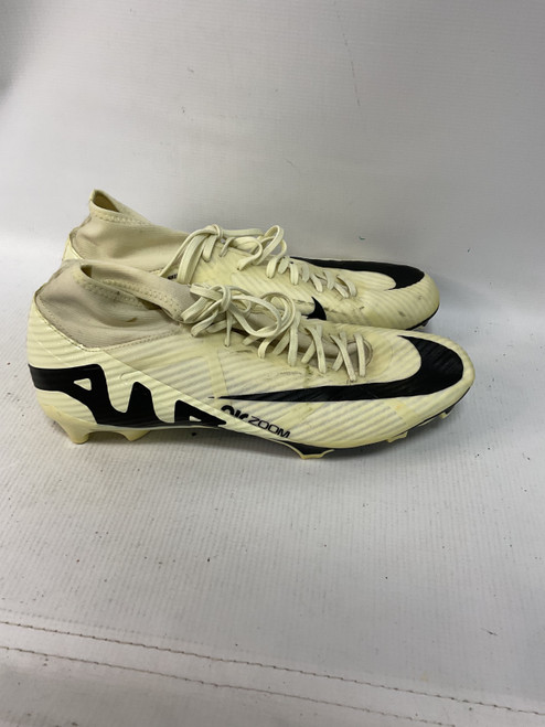 Vist Large View of Product Image Which is Used Nike Soccer Cleats Almond Senior 12