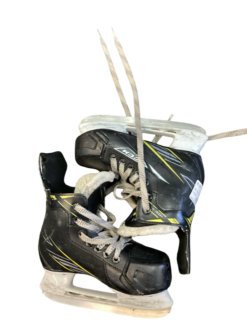Vist Large View of Product Image Which is Used CCM TACKS 1092 Youth Hockey Skate Youth 11.0