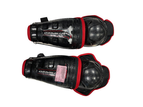 Vist Large View of Product Image Which is Used CCM JETSPEED Junior Shin Guards Black 9"