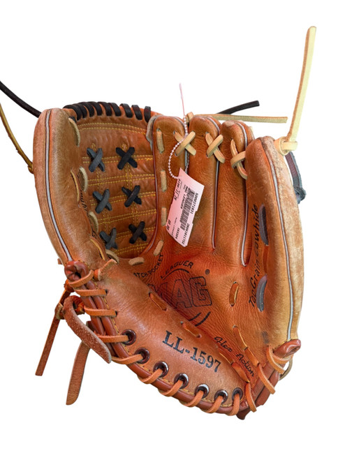 Vist Large View of Product Image Which is Used MAG LEAGUER BB/SB Glove RH Throw Brown 11"