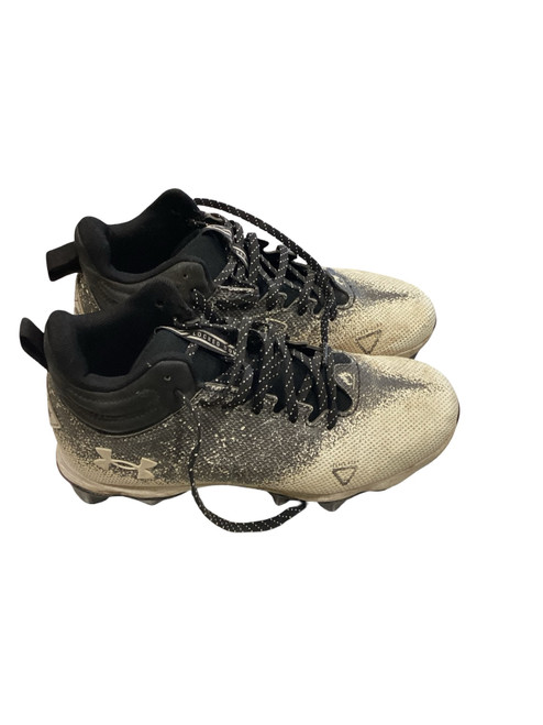 Vist Large View of Product Image Which is Used Under Armour BASEBALL CLEATS BLACK AND WHITE BB/SB Cleats Black Youth 06.5