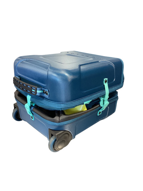 Vist Large View of Product Image Which is Used Sun Mountain TRAVEL CUBE Travel Bag Teal