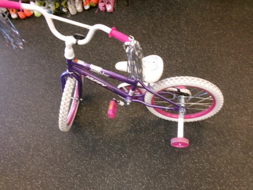 Vist Large View of Product Image Which is Used Huffy SEA STAR Cruiser Bike Girls Purple 18"