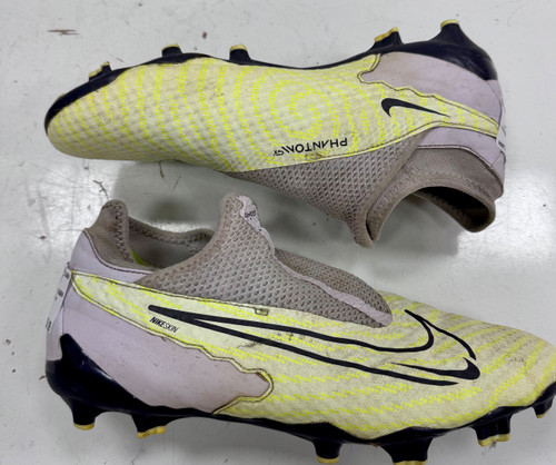Vist Large View of Product Image Which is Used Nike Soccer Cleats Yellow Senior 7