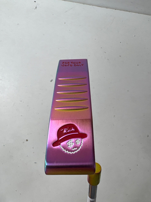 Vist Large View of Product Image Which is Used FOR TOUR USED ONLY Mens Putter RH