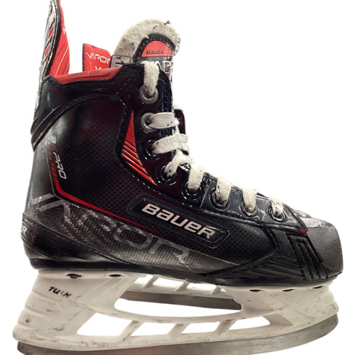 Vist Large View of Product Image Which is Used Bauer 3XPRO Youth Hockey Skate Youth 13.5