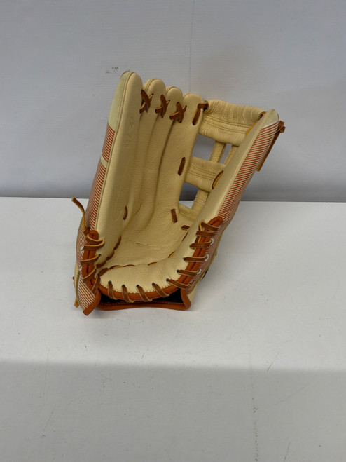 Vist Large View of Product Image Which is Used Nike VAPOR BB/SB Glove LH Throw Tan 12 3/4"