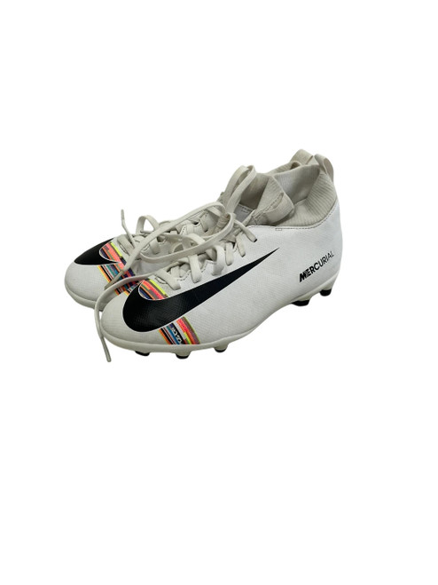 Vist Large View of Product Image Which is Used Nike Mercurial Jr 3.5 Soccer Cleats