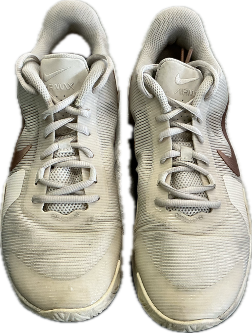 Vist Large View of Product Image Which is Used Nike Basketball Shoes M White Youth 09.5