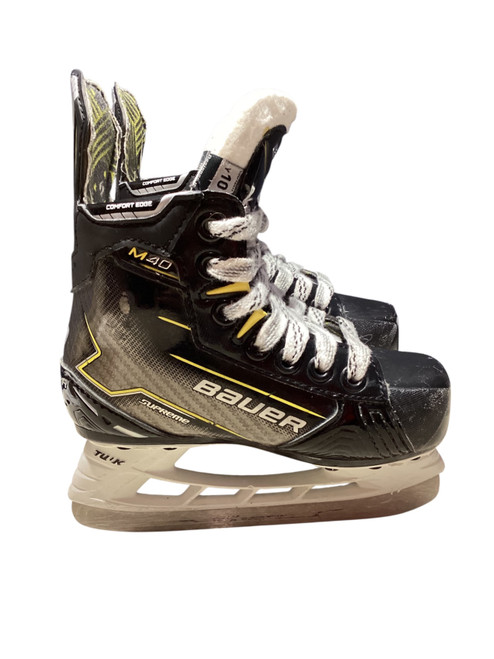 Vist Large View of Product Image Which is Used Bauer SUPREME M40 Youth Hockey Skate Youth 10.0