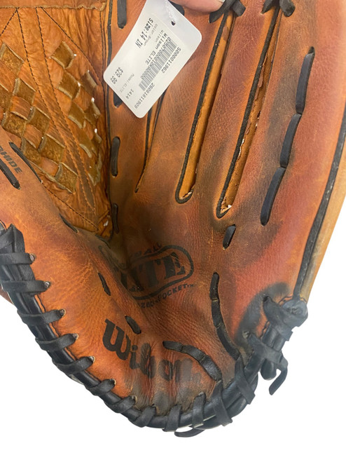 Vist Large View of Product Image Which is Used Wilson ELITE BB/SB Glove RH Throw Brown 14"