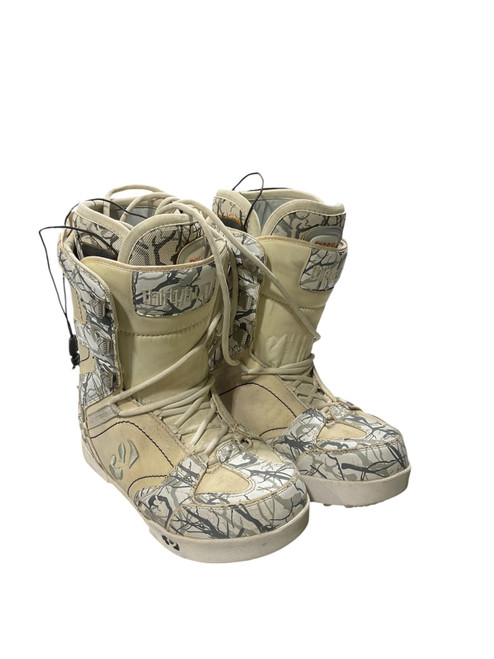 Vist Large View of Product Image Which is Used ThirtyTwo PRION Mens Snowboard Boots White Senior 12