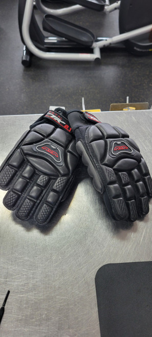 Vist Large View of Product Image Which is Used TK 2.1 PAIR FH Gloves Black 10"