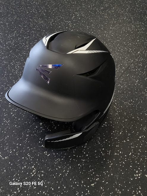 Vist Large View of Product Image Which is Used Easton ELITE MAX Batting Helmet No Mask Black L/XL