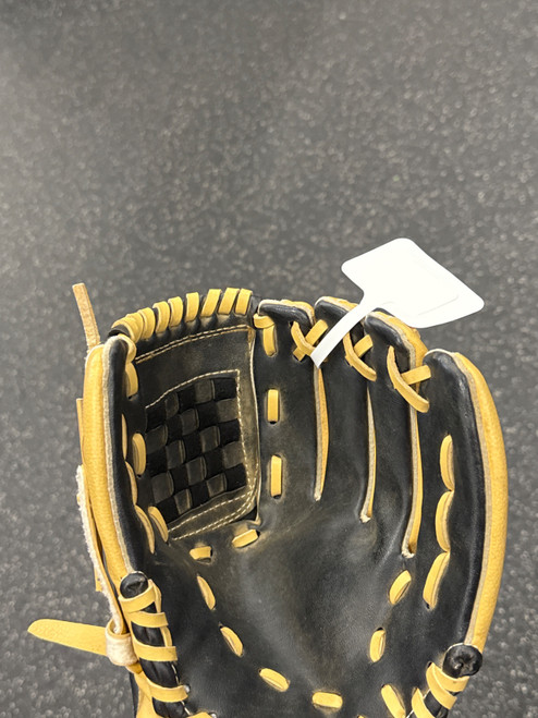 Vist Large View of Product Image Which is Used HOLYELKS BB/SB Glove RH Throw Brown 10"