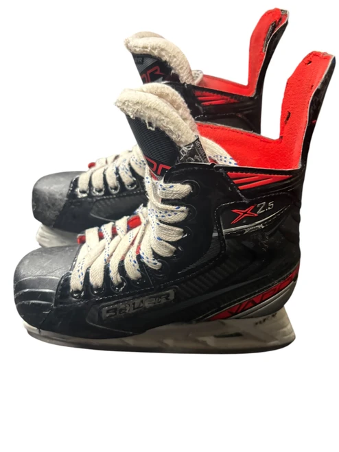 Vist Large View of Product Image Which is Used Bauer VAPORX2.5 Junior Hockey Skate Junior 02