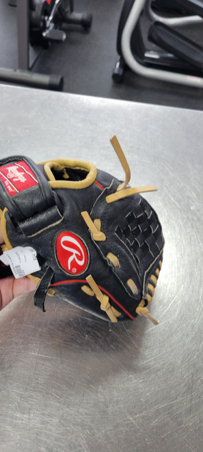 Vist Large View of Product Image Which is Used Rawlings 10 BB/SB Glove RH Throw Black 10"