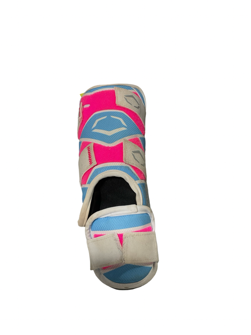 Vist Large View of Product Image Which is Used Evoshield BB/SB Shin/Foot Protector Pink