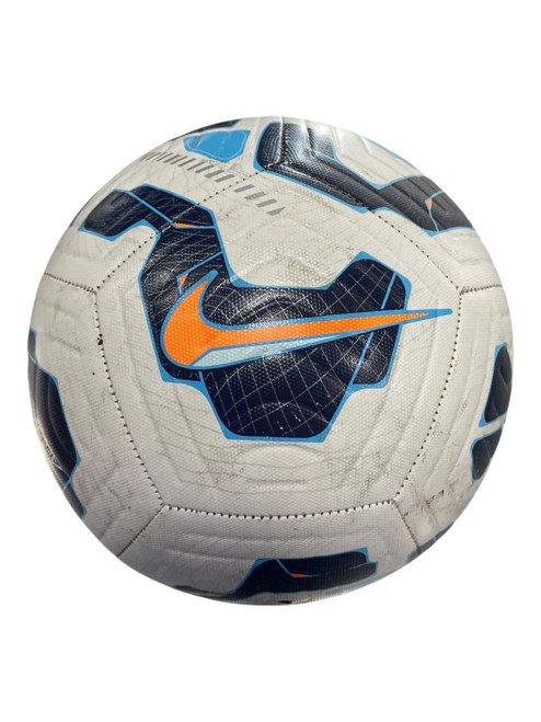 Vist Large View of Product Image Which is Used Nike ACADEMY AEROSCULPT All Size Soccer Ball White 5