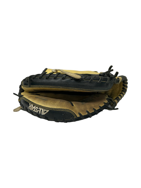 Vist Large View of Product Image Which is Used All-Star CM1200BT BB/SB Catchers RH Throw Black And Natural 31 1/2"