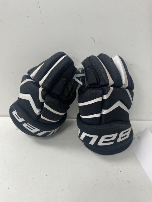Vist Large View of Product Image Which is Used Bauer LEGACY Youth Gloves Black 9"