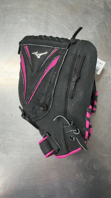 Vist Large View of Product Image Which is Used Mizuno FINCH BB/SB Glove RH Throw Black 11 1/2"