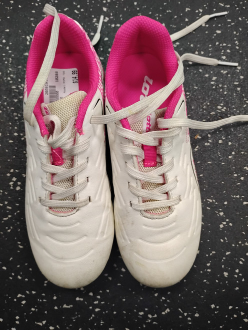 Vist Large View of Product Image Which is Used Lotto ROMA 700 Soccer Cleats White Youth 13.0