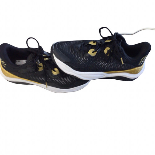 Vist Large View of Product Image Which is Used Under Armour Basketball Shoes W Black Senior 10.5