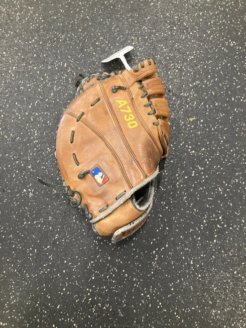 Vist Large View of Product Image Which is Used Wilson A0730BM BB/SB First Base RH Throw Brown 12 1/2"